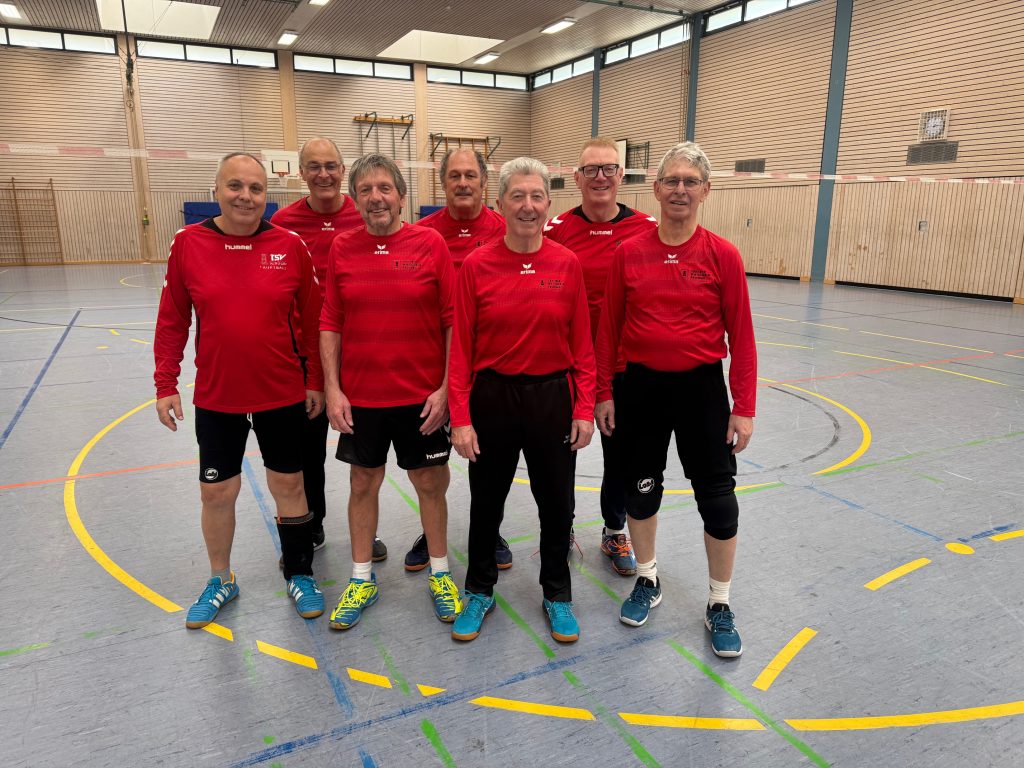 M60-Faustballer wurden Vierter