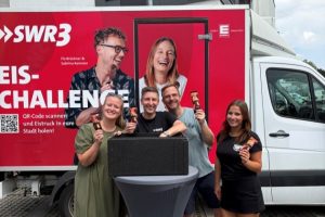 SWR3 Eis-Truck sorgt für strahlende Gesichter in Bietigheim-Bissingen